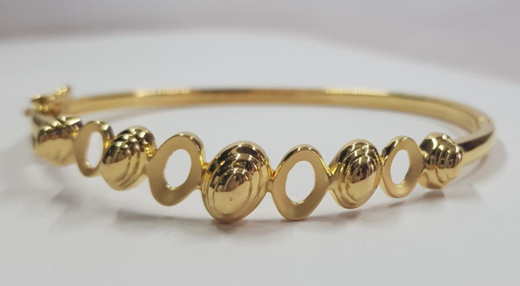 trendy bracelets for ladies gold