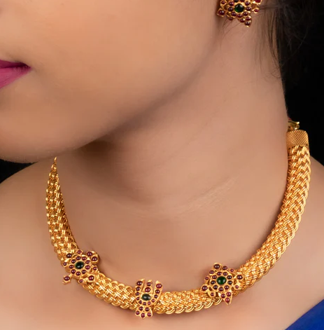 Shanku Chakra Locket
